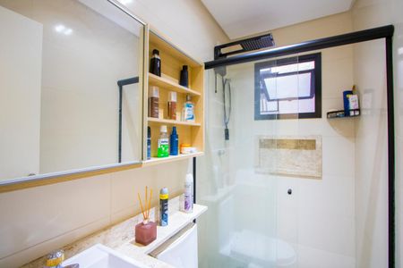 Apartamento à venda com 85m², 3 quartos e 2 vagasBanheiro social