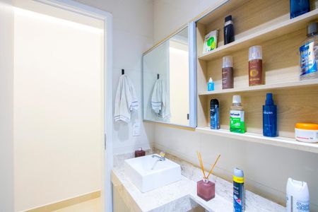 Apartamento à venda com 85m², 3 quartos e 2 vagasBanheiro social