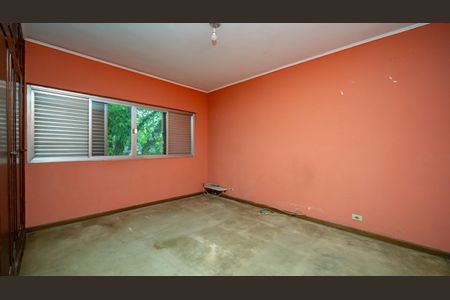 Casa à venda com 322m², 4 quartos e 5 vagasQuarto 2