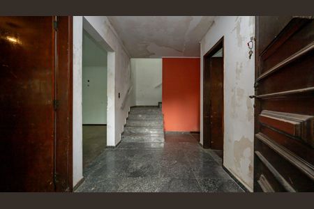 Casa à venda com 322m², 4 quartos e 5 vagasHall de entrada