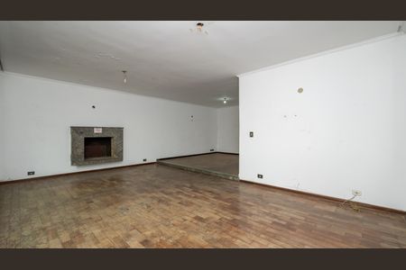 Casa à venda com 322m², 4 quartos e 5 vagasSala de estar