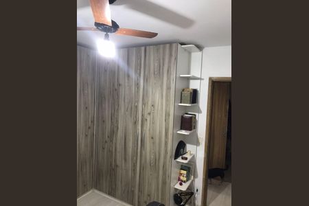 Quarto de apartamento para alugar com 2 quartos, 53m² em Taquara, Rio de Janeiro