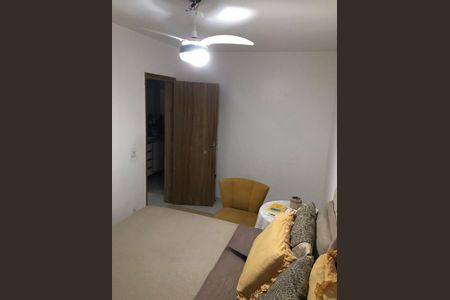Quarto de apartamento para alugar com 2 quartos, 53m² em Taquara, Rio de Janeiro