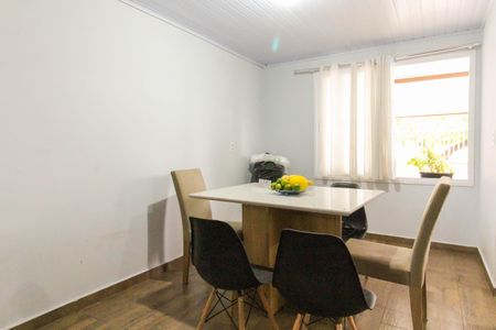 Casa para alugar com 200m², 3 quartos e 1 vagaSala