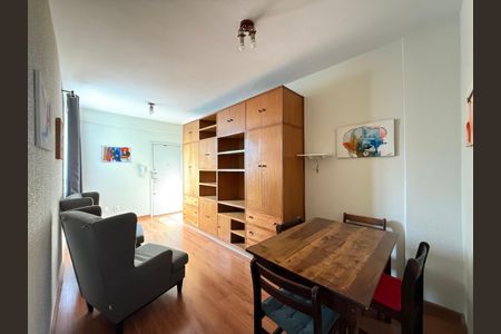 Apartamento à venda com 2 quartos, 65m² em Higienópolis, São Paulo