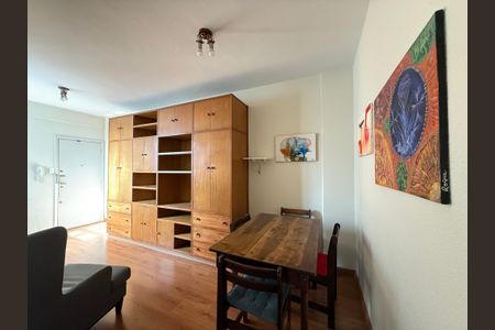 Apartamento à venda com 2 quartos, 65m² em Higienópolis, São Paulo