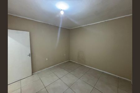 Quarto 1 de casa para alugar com 1 quarto, 39m² em Jardim Keralux, São Paulo