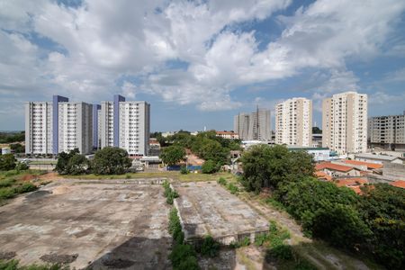 Quarto 1 - Vista da Janela de apartamento para alugar com 2 quartos, 63m² em Nucleo Santa Isabel, Hortolândia