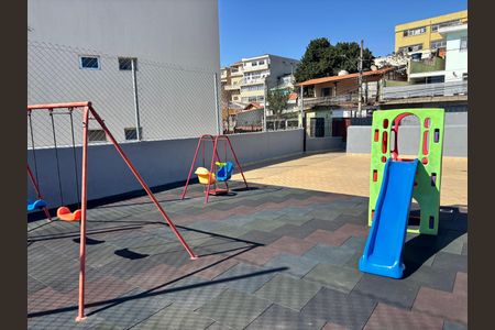 Apartamento para alugar com 60m², 2 quartos e 1 vagaÁrea comum - Playground