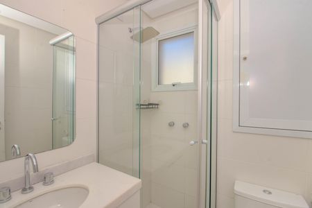 Banheiro de kitnet/studio para alugar com 1 quarto, 28m² em Bom Fim, Porto Alegre