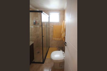 Apartamento à venda com 98m², 3 quartos e 1 vaga Apartamento à venda com 98m², 3 quartos e 1 vagaBanheiro da Suite