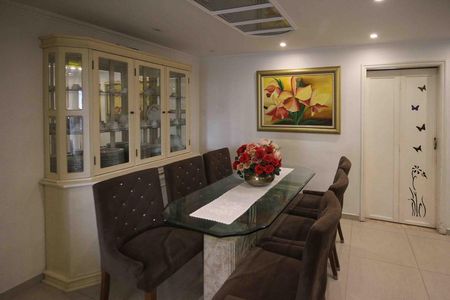 Apartamento à venda com 98m², 3 quartos e 1 vaga Apartamento à venda com 98m², 3 quartos e 1 vagaSala de Jantar