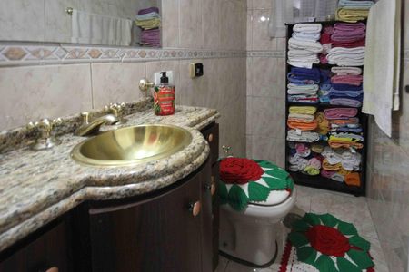 Apartamento à venda com 98m², 3 quartos e 1 vaga Apartamento à venda com 98m², 3 quartos e 1 vagaBanheiro Social