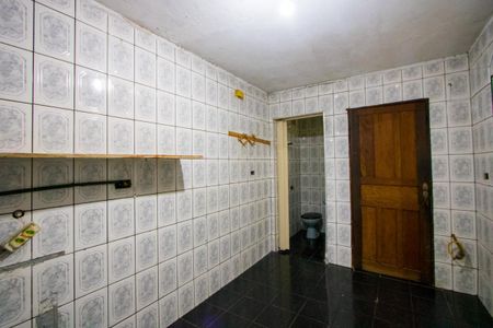 Casa à venda com 100m², 3 quartos e 2 vagas Casa à venda com 100m², 3 quartos e 2 vagasCozinha - Apoio