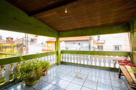 Casa à venda com 100m², 3 quartos e 2 vagas Casa à venda com 100m², 3 quartos e 2 vagasVaranda do quarto 3