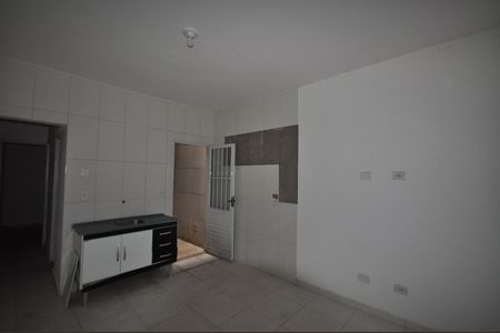 Sala/Cozinha de casa para alugar com 2 quartos, 35m² em Jardim Japao, São Paulo