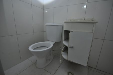 Casa para alugar com 35m², 2 quartos e sem vagaBanheiro