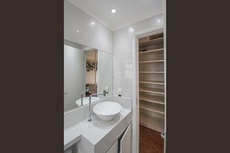 Apartamento para alugar com 70m², 2 quartos e 1 vagaBanheiro da Suíte