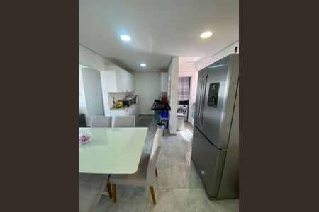Apartamento à venda com 74m², 2 quartos e 1 vaga