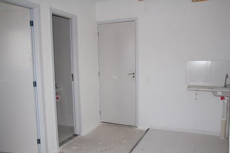 Apartamento para alugar com 32m², 2 quartos e sem vaga Apartamento para alugar com 32m², 2 quartos e sem vagaSala/Cozinha