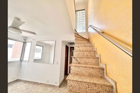 Apartamento à venda com 81m², 2 quartos e 1 vaga