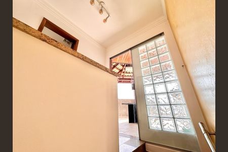 Apartamento à venda com 81m², 2 quartos e 1 vaga