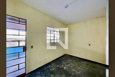 Casa para alugar com 1 quarto, 40m² em Aparecida, Belo Horizonte
