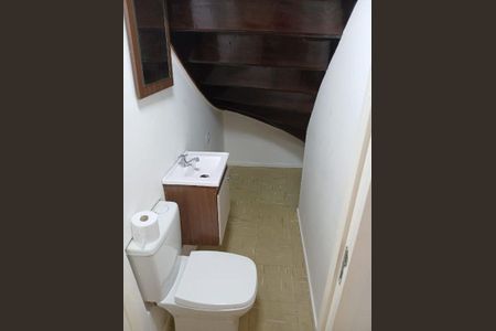 Casa à venda com 3 quartos, 160m² em Liberdade, São Paulo