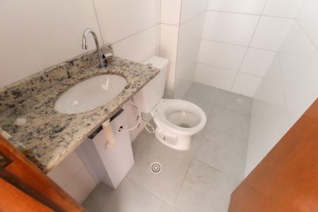 Apartamento para alugar com 37m², 2 quartos e sem vagaBanheiro