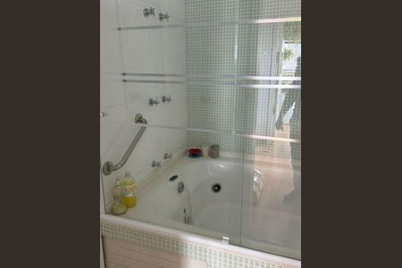 Apartamento à venda com 172m², 3 quartos e 3 vagas