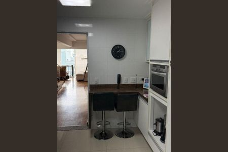 Apartamento à venda com 172m², 3 quartos e 3 vagas