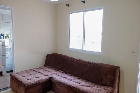 sala de apartamento para alugar com 2 quartos, 48m² em Recanto das Rosas, Osasco