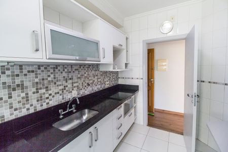 Apartamento para alugar com 94m², 2 quartos e 2 vagasCozinha