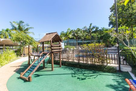 Apartamento para alugar com 94m², 2 quartos e 2 vagasÁrea comum - Playground