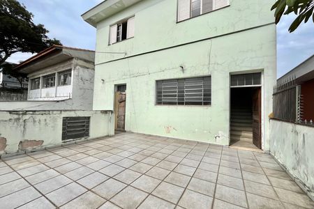 Casa à venda com 574m², 4 quartos e 4 vagas Casa à venda com 574m², 4 quartos e 4 vagasÁrea externa