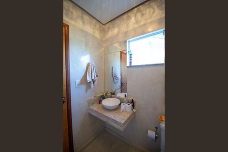 Casa de condomínio para alugar com 331m², 3 quartos e 6 vagasLavabo