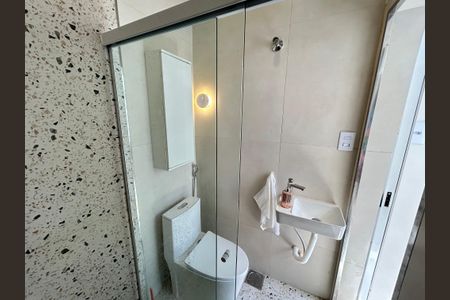 Apartamento à venda com 84m², 2 quartos e 1 vagaBanheiro 2