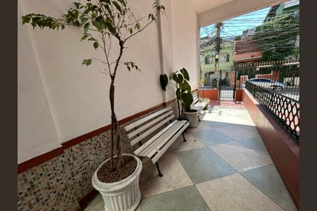 Apartamento à venda com 84m², 2 quartos e 1 vagaHall de entrada