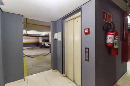 Apartamento à venda com 50m², 2 quartos e 1 vaga Apartamento à venda com 50m², 2 quartos e 1 vagaEstacionamento