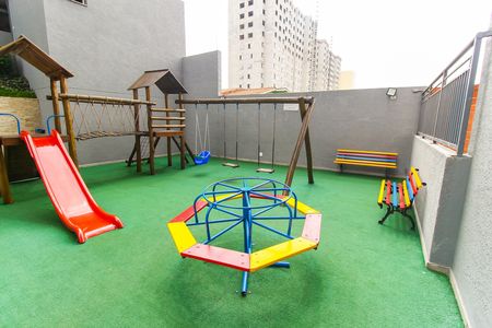 Apartamento à venda com 50m², 2 quartos e 1 vaga Apartamento à venda com 50m², 2 quartos e 1 vagaÁrea comum - Playground