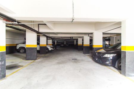 Apartamento à venda com 50m², 2 quartos e 1 vaga Apartamento à venda com 50m², 2 quartos e 1 vagaEstacionamento