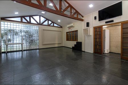 Apartamento para alugar com 48m², 2 quartos e 1 vagasalão de festas_4