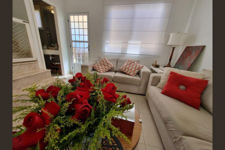 Sala de casa de condomínio à venda com 4 quartos, 133m² em Parque Taquaral, Campinas
