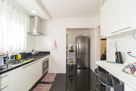 Apartamento à venda com 124m², 3 quartos e 3 vagasCozinha
