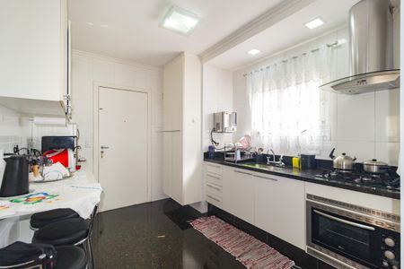 Apartamento à venda com 124m², 3 quartos e 3 vagasCozinha