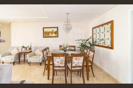 Apartamento à venda com 124m², 3 quartos e 3 vagasSala