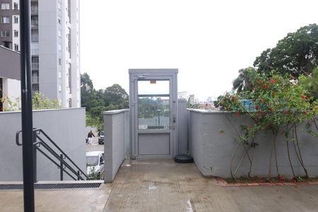 Apartamento à venda com 42m², 2 quartos e 1 vagaÁrea comum - Acessibilidade