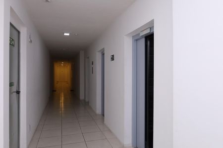 Apartamento à venda com 42m², 2 quartos e 1 vagaÁrea comum - Saguão do andar