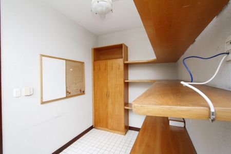 Casa à venda com 450m², 4 quartos e 4 vagasEscritório 2 