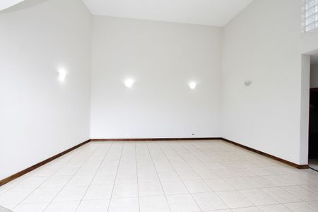 Casa à venda com 450m², 4 quartos e 4 vagasSala